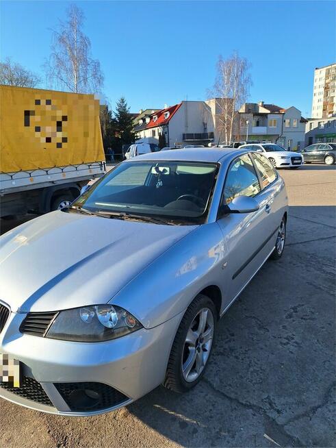Sprzedam Seat Ibiza 1,4 2006 Legnica - zdjęcie 3