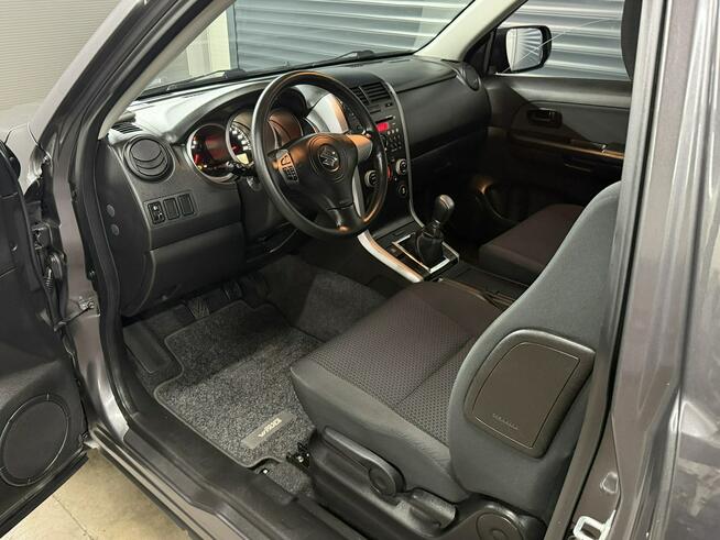 Suzuki Grand Vitara 4x4 * Fabrycznie nowa * 20tyśkm * Jedyna taka Chechło - zdjęcie 9