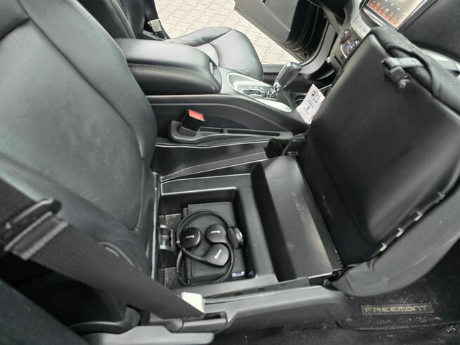 Fiat Freemont 2.0d 170KM Automat AWD Skóra 7 Os Alpine Audio Słupca - zdjęcie 11