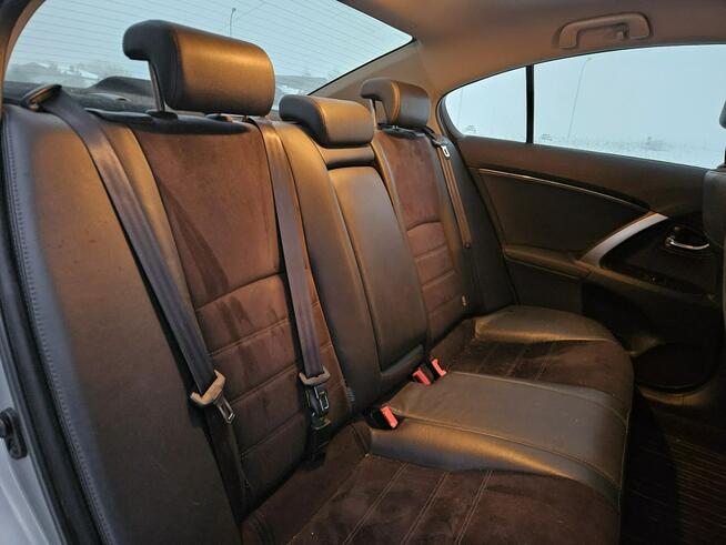 Toyota Avensis 1.6Valvematic 132KM SerwisRata620zł Śrem - zdjęcie 11