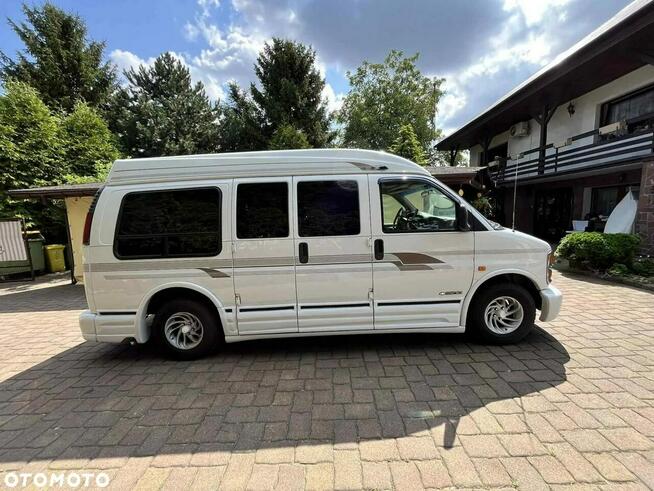 Chevrolet Express Prosto z Japonii Gizałki - zdjęcie 7