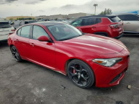 Alfa Romeo Giulia 4x4  / niski przebieg / automat Tarnów - zdjęcie 2