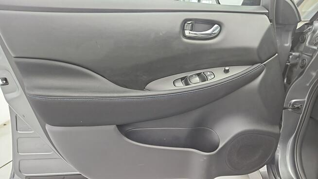 Nissan Leaf 40kWh Acenta ! Z Polskiego Salonu ! Faktura Vat ! Warszawa - zdjęcie 10
