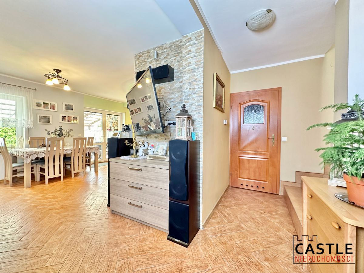 Dom z lokalem pod własną działalność blisko natury Pobiedziska - zdjęcie 3