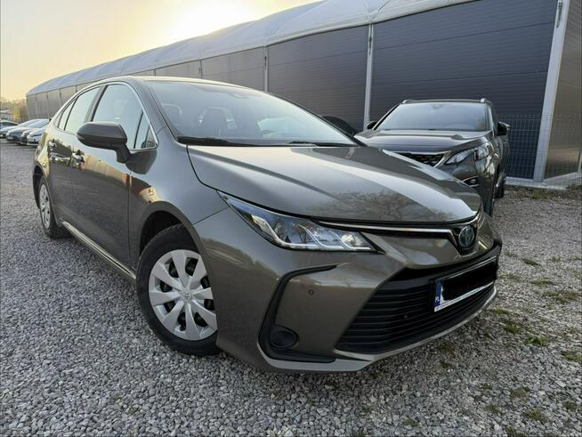 Toyota Corolla 1.8 HSD Vat 23% Lekko uszkodzony tył Otwock Mały - zdjęcie 2