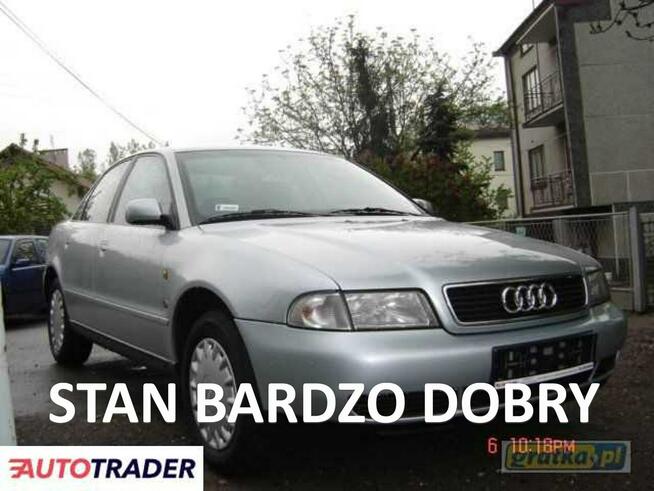 Audi A4 BEZWYPADKOWY85tys.km.idealnySERWISOWANYkrajowy Skawina - zdjęcie 1