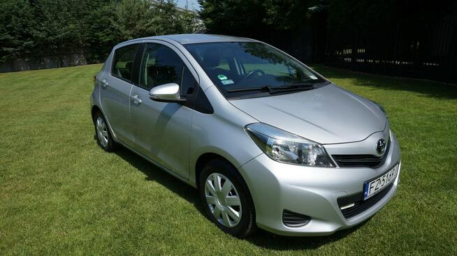 Toyota Yaris Polski salon super i stan. Gwarancja Zielona Góra - zdjęcie 3