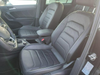 Volkswagen Tiguan Krajowy fv23 4x4  kamery 360 Otwock - zdjęcie 6