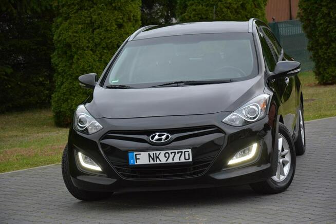 Hyundai i30 Ledy Klimatronic Parktronic grzane fotele Hak z Niemiec Ostrów Mazowiecka - zdjęcie 2