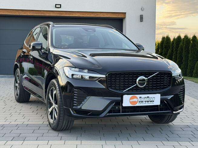 Volvo XC 60 B4 Mild Hybrid Benzyna Core Zambrów - zdjęcie 1