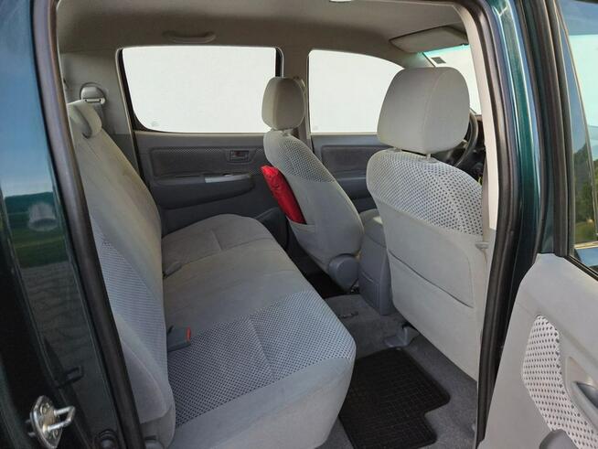 Toyota Hilux 2.5D 4x4 * klima * PDC Raba Niżna - zdjęcie 12