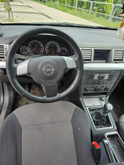 Opel Vectra Benzyna 1.6 - 198tys km - 2004r Głogów - zdjęcie 7