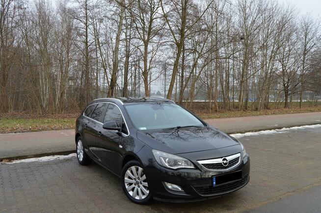 OPEL ASTRA J COSMO, 1.7 CDTI, BI-XENON, NAVI, 2011r. Oleśnica - zdjęcie 1