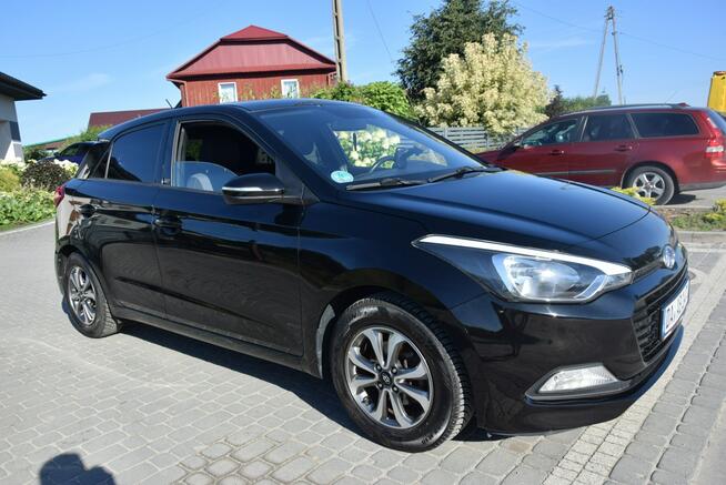 Hyundai i20 1.2B 2018r Klima Grzane Fotele i Kierownica Sprowadzony Majdan Sieniawski - zdjęcie 9