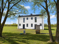 Dom w zabudowie bliźniaczej w spokojnej okolicy Glinno - zdjęcie 3