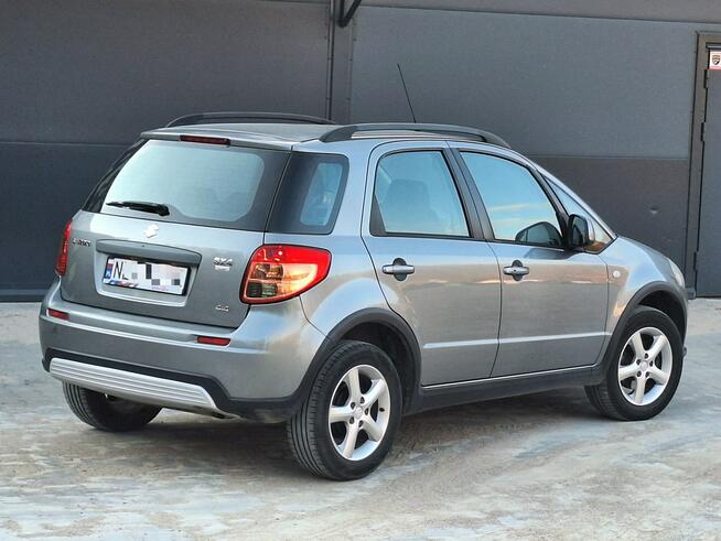 Suzuki SX4 * 4x4* 1.6benz * BARDZO ŁADNE* ALUfelgi* KLiMATRONiK* ESP * Olsztyn - zdjęcie 2
