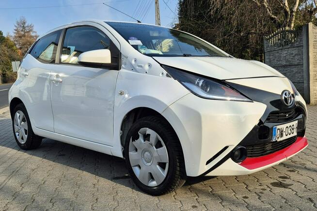 Toyota Aygo 1.0 70KM Klimatyzacja Wspomaganie Radio MP3 Świętoszówka - zdjęcie 2