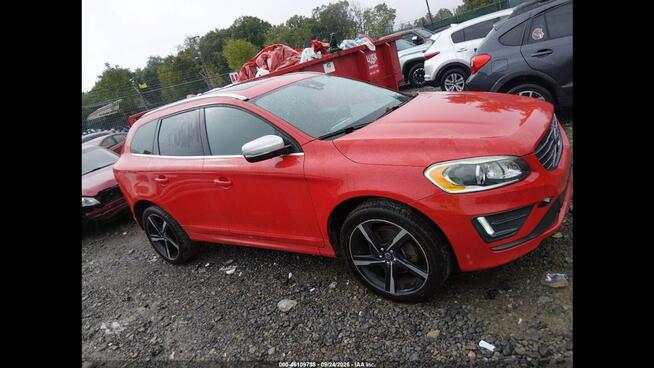 Volvo XC 60 R-DESIGN / AWD / T6 / niski przebieg Chwaszczyno - zdjęcie 5