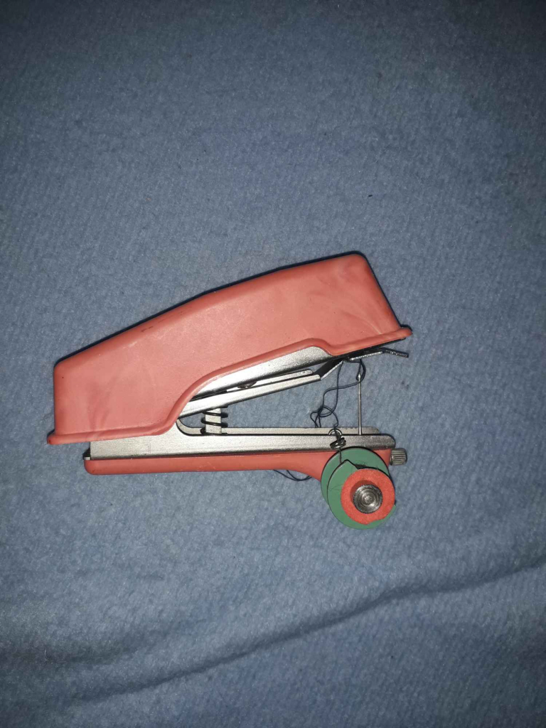 Maszyna do szycia turystyczna Bielany - zdjęcie 5