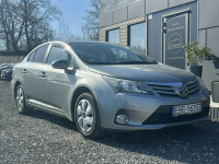 Toyota Avensis Salon Polska Bezwypadkowy Stan Bardzo Dobry benzyna gaz