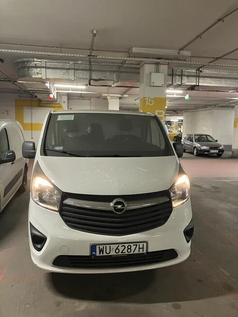 Syndyk sprzeda - Opel Vivaro, rok 2018 - Chłodnia Warszawa - zdjęcie 2
