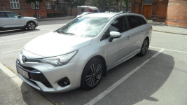 Toyota Avensis Sadlno - zdjęcie 3