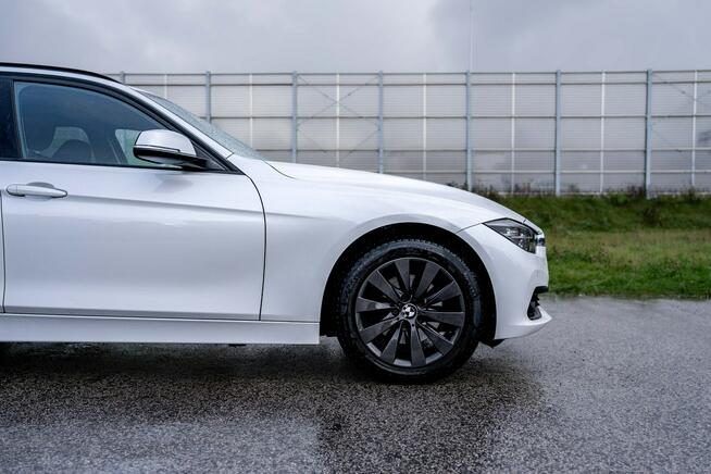 BMW 320d xDrive Touring, Salon PL, Bezwypadkowy, dod. komplet kół Warszawa - zdjęcie 8