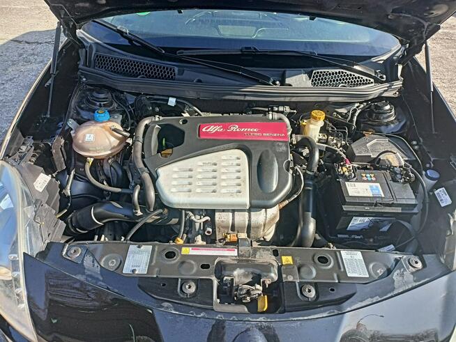 Alfa Romeo Giulietta wersja SPORT,  1.4 , 120 KM, bardzo z1adbane Tomaszów Mazowiecki - zdjęcie 5