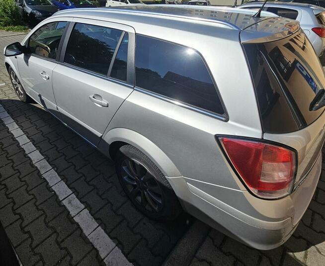 Astra H 1.9 CDTI 150km Knurów - zdjęcie 2