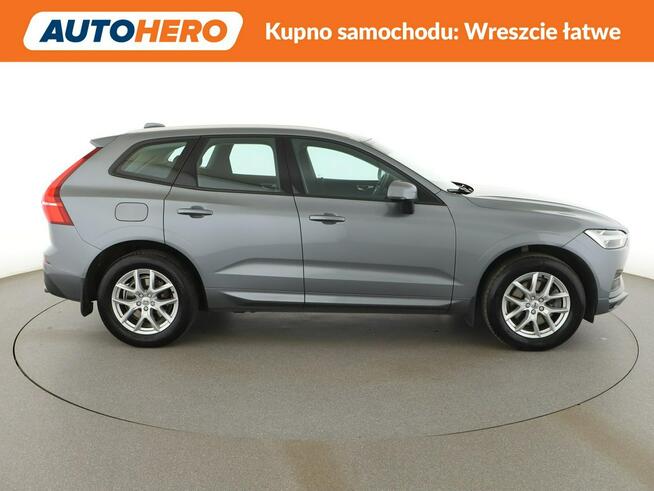 Volvo XC 60 Momentum B4(mHEV) automat AWD navi kamera tempomat LED Warszawa - zdjęcie 9