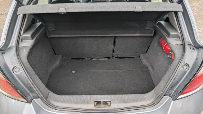 Opel Astra H 2004 Lipno - zdjęcie 3