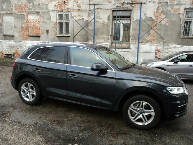 sprzedam ładne AUDI Q-5 z 2018r bogate wyposazenie 4x4 ben. 254 KM Lublin - zdjęcie 4