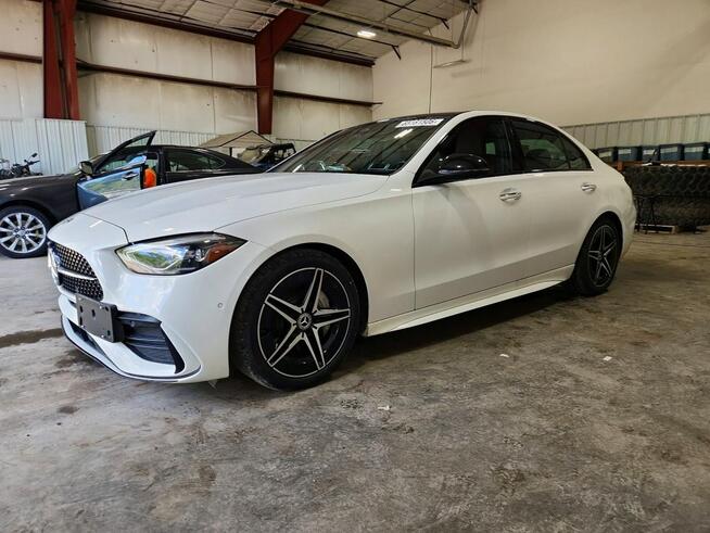 Mercedes C 300 4Matic / pakiet AMG / niski przebieg Białystok - zdjęcie 1