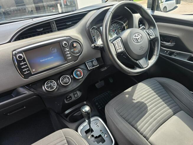 Toyota Yaris 2020r 1.5 vvti skrzynia automatyczna cena 18.900 zł! Warszawa - zdjęcie 12