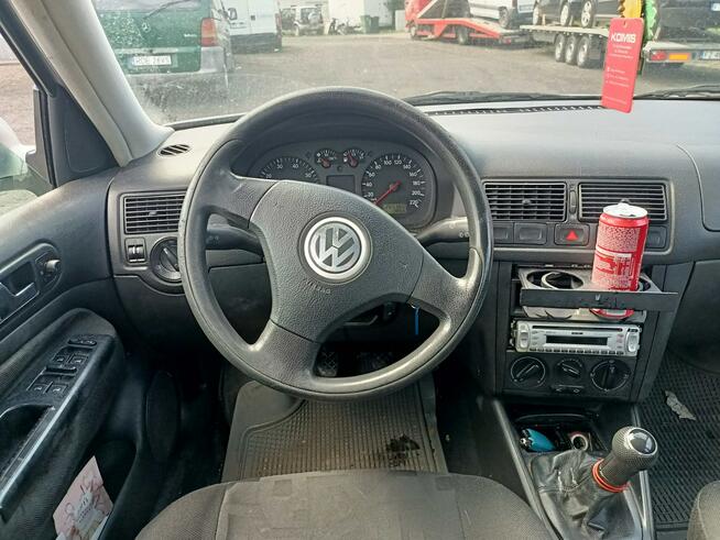 Volkswagen Golf 1.4 98r Tarnów - zdjęcie 7