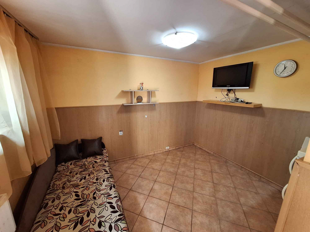 1pok, 17met, Okolice Klimasa PIWNICA/2000 (Wrocław) Krzyki - zdjęcie 1