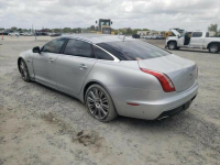 Jaguar XJ L, 2016, 5.0L, porysowany lakier Warszawa - zdjęcie 4