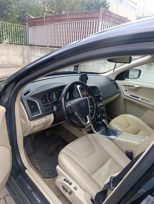 VOLVO XC60 2.4 D5 AWD 215KM salon Polska Lublin - zdjęcie 5