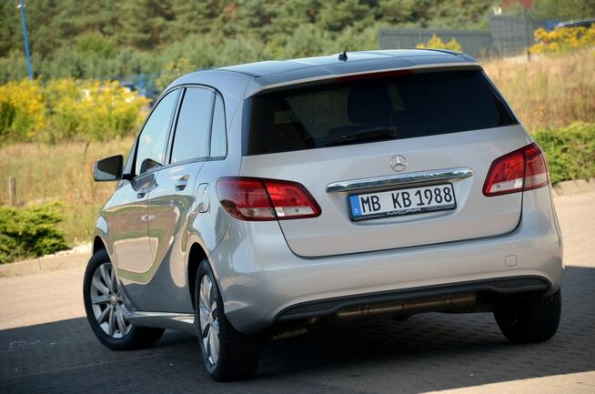 Mercedes B 180 1,5Diesel*109KM*LED*Navi*I właściciel*Oryginał Ostrów Mazowiecka - zdjęcie 12