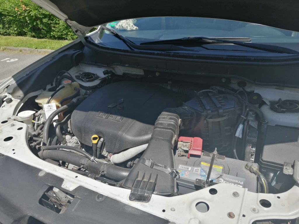 Mitsubishi outlander SUV kombi Kudowa-Zdrój - zdjęcie 10