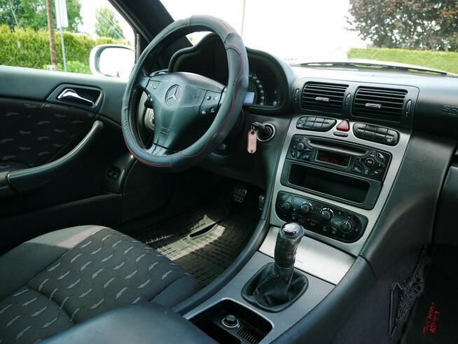 Mercedes C 180 1.8 129KM Coupe Panorama -Bogata wresja Goczałkowice-Zdrój - zdjęcie 5