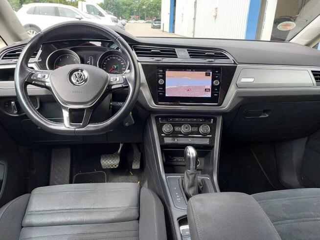 VW TOURAN 2.0 TDI 150km NAVI pdc AUTOMAT hak BEZWYPADEK serwis 2019 Tychy - zdjęcie 3