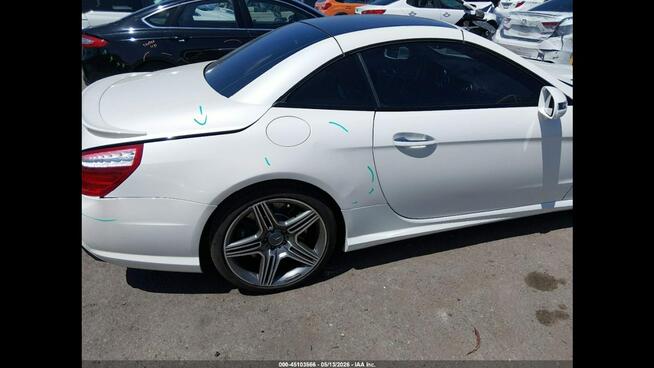 SL 63 AMG / 5.5 V8 / bardzo niski przebieg! Wrocław - zdjęcie 10