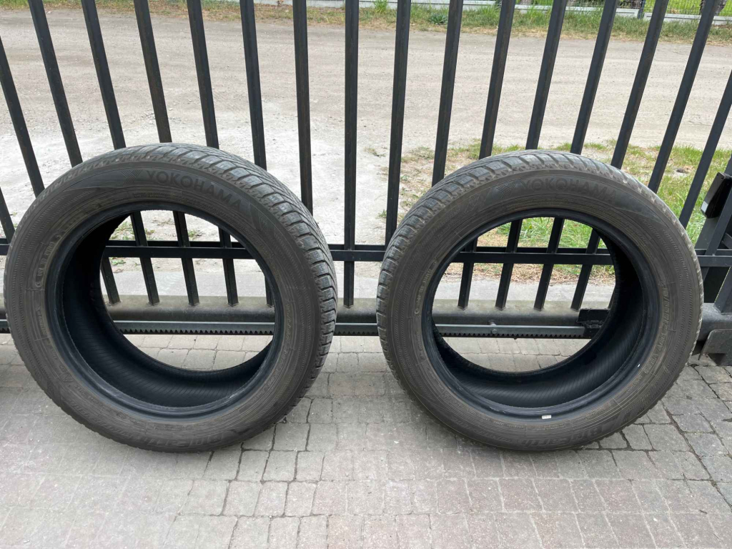 Sprzedam 4 opony zimowe YOKOHAMA BlueEarth Winter V906 - 215/55R17 Białołęka - zdjęcie 2
