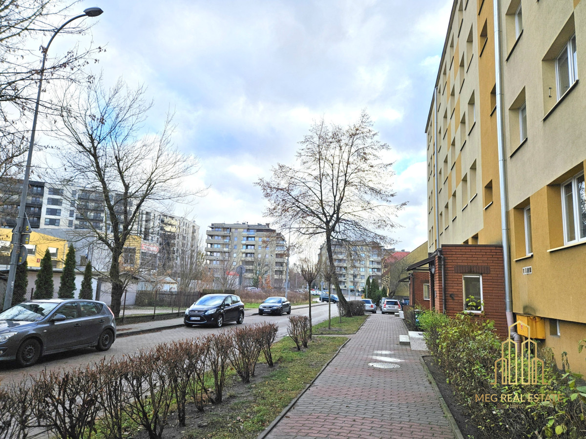 Do remontu* 3 pokoje* Gruntowa* z balkonem Białystok - zdjęcie 9