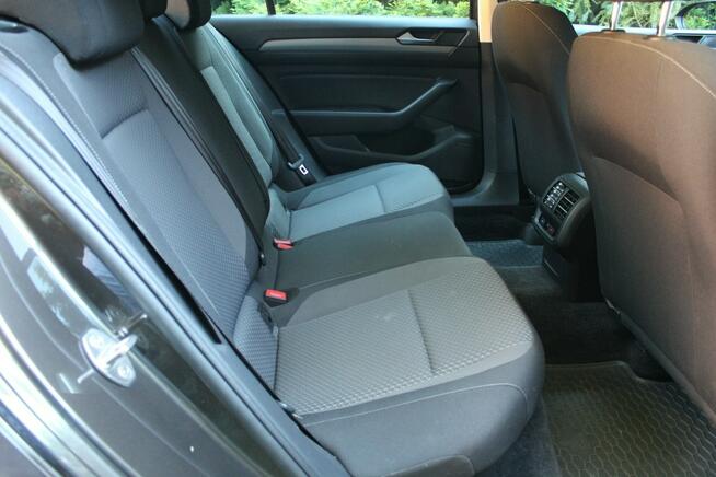 Volkswagen Passat 2,0 TDI 150 KM Manual Salon Polska Lubań - zdjęcie 11