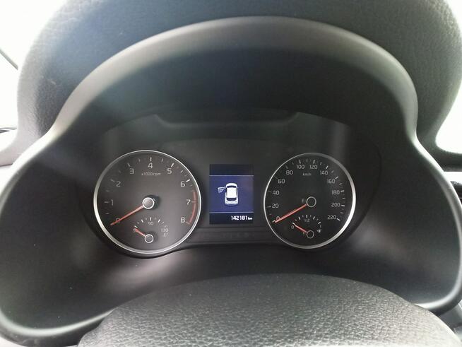 Kia Stonic najbogatsza wersja, bezwypadkowy, serwisowany Rzeszów - zdjęcie 12