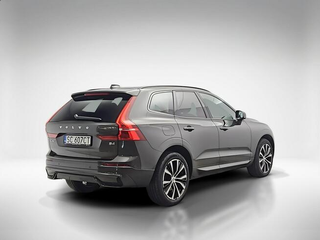 Volvo XC 60 B4 D Plus Dark aut ! Z Polskiego Salonu ! Faktura VAT ! Warszawa - zdjęcie 5