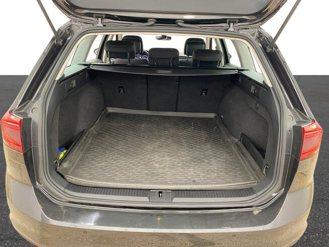 Volkswagen Passat 2.0 TDI Business DSG Warszawa - zdjęcie 11