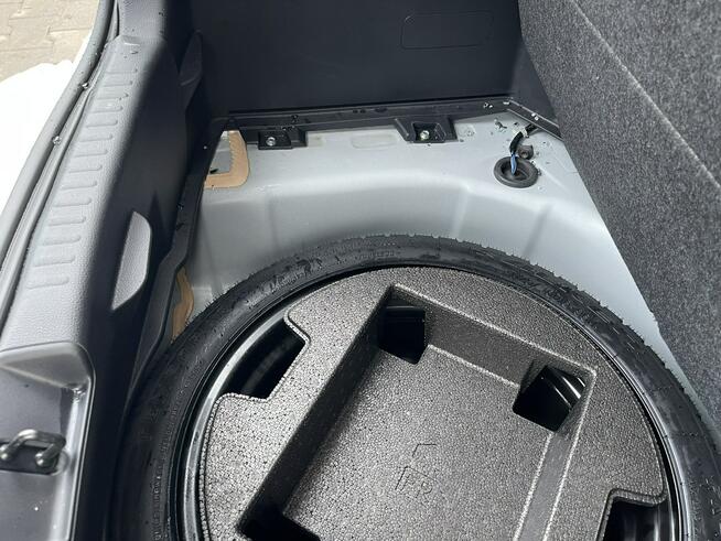 Toyota Yaris Hybryda Automat Kamera Tempomat 116KM Gliwice - zdjęcie 5